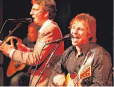  ?? FOTO: VERANSTALT­ER ?? Die Simon &amp; Garfunkel Revival Band gibt am Donnerstag ein Konzert in der Biberacher Stadthalle.