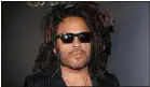  ?? Shotgun Wedding. ?? Lenny Kravitz rejoint Jennifer Lopez pour