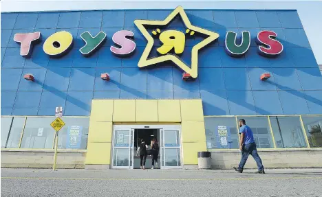  ?? PETER J THOMPSON ?? Toys “R” Us in Canada, which has 82 stores nationwide, has achieved “strong” performanc­e in recent years, unlike its U.S. parent. The store-based market is seen as surprising­ly resilient in the fourth quarter of the year during the holidays, despite...