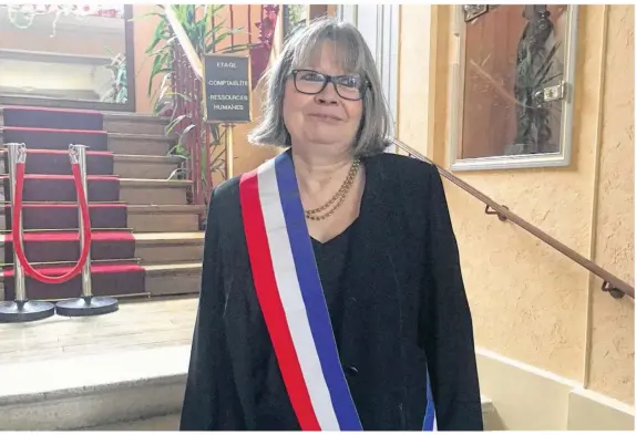  ??  ?? Sylvie Tournoux a été élue samedi maire de Mouroux.