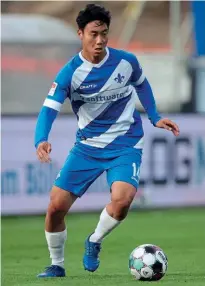  ??  ?? Darmstadt…Paik played his last game in Europe in February