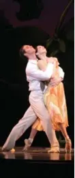  ??  ?? Sonia Rodriguez and Guillaume Côté star in the National Ballet of Canada’s