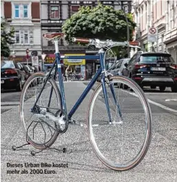  ??  ?? Dieses Urban Bike kostet mehr als 2000 Euro.