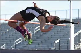  ?? RECORDER CHIEKO HARA ?? Granite Hills High School's Veronica Paz clears the bar to win the girls high jump field event Thursday at the PUSD City Meet at Jacob Rankin Stadium.