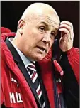  ??  ?? ADVICE: Warburton listens to Rangers greats Greig and Smith