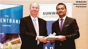  ??  ?? DR Mohd Nor Azman bersama
Prof Graeme.