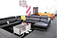  ??  ?? PELBAGAI pilihan set sofa dengan PWP ke atas pelbagai jenis barangan lain mengikut terma dan syarat.
