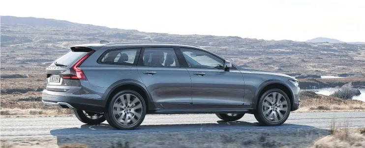  ?? — PHOTOS: VOLVO FILES ?? With all-wheel drive and a 201-mm ground clearance, the well-equipped 2017 Volvo V90 Cross Country is more than capable of four-season usage.