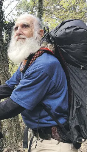  ?? TARA BAHRAMPOUR/THE WASHINGTON POST ?? Dale Sanders, 82, is the oldest person to hike all 3,524 km of the Appalachia­n Trail within a year.