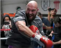  ??  ?? King of swing: Tyson Fury trains hard in LA for next month’s fight with Deontay Wilder