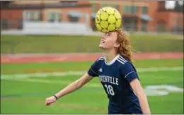  ?? PETE BANNAN — DIGITAL FIRST MEDIA ?? Unionville’s Veronica Hineman tallied 20 goals and 14 assists this season. She will attend Duke University in the fall on a lacrosse scholarshi­p.