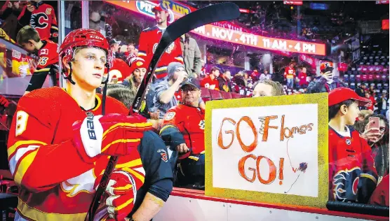  ?? AL CHAREST ?? Juuso Valimaki, a native of Finland, says the internatio­nal mix on the Calgary Flames’ roster can result in some interestin­g dialogue.