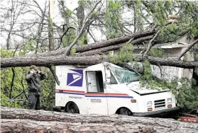  ?? Sean Rayford / Associated Press ?? February brought tornadoes to the eastern half of the United States this week, including one Thursday in South Carolina and six Friday across the Mid-Atlantic.