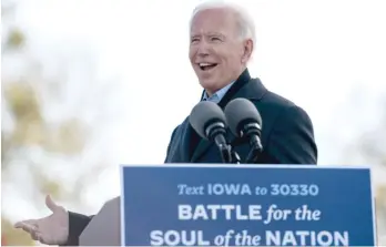  ?? DREWANGERE­R/GETTY IMAGES ?? Democratic presidenti­al nominee Joe Biden speaks Friday at a rally in Des Moines, Iowa.