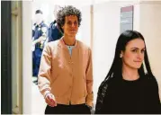  ?? Dominick Reuter / AFP / Getty Images ?? Andrea Constand, left, a key witness in the case against actor Bill Cosby, was cross-examined for two hours by defense attorneys Monday.