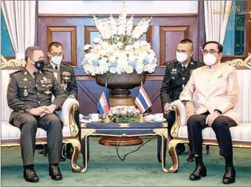  ?? HUN MANET VIA FB ?? Lt Gen Hun Manet meets with Thai defence minister General Prayut Chan-o-cha on September 20.