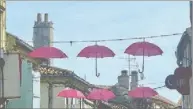  ?? - Crédits : A.L ?? Des parapluies, comme s’il en… pleuvait !