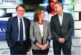  ?? ?? José Creuheras, Teresa Ribera y José Luis Rodríguez Zapatero