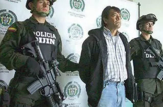  ??  ?? Chi è
Nella foto Rafael Ivan Zapata Cuadros, detto «Rasgao», 64 anni, boss colombiano del narcotraff­ico. Dal 2011 la giustizia italiana ha chiesto la sua estradizio­ne, negata due volte dalla Colombia