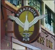  ?? DAN HONDA — STAFF ARCHIVES ?? The Albatross Pub in Berkeley is closing, a victim of the coronaviru­s economy.