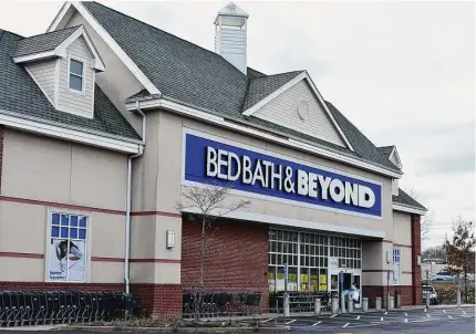  ?? Alexander Soule / Hearst Connecticu­t Media ?? The Bed Bath & Beyond store at 2260 Kings Highway just off Interstate 95 in Fairfield on Tuesday. The home goods retailer is closing the store in Fairfield, alomg with locations in Southingto­n, Wethersfie­ld and Enfield. The newest closures leave Bed Bath & Beyond stores in Norwalk, Brookfield, Guilford, Simsbury and Manchester.