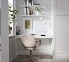  ??  ?? Tuck a flexible workstatio­n inside an alcove. Desk, chair and shelving, all IKEA