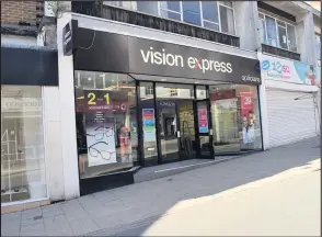  ??  ?? The Vision Express store on Castle Street