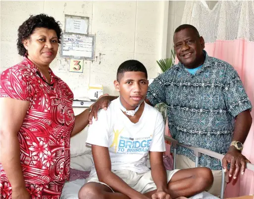  ?? Photo: SUPPLIED ?? 16-year-old Ratu Manoa Drugucava with his parents at Nausori Health Centre.