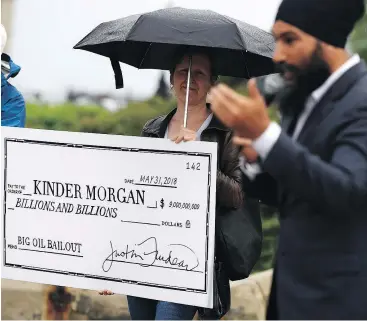  ??  ?? NDP Leader Jagmeet Singh says his position on the Trans Mountain pipeline expansion changed after Ottawa agreed to shoulder the project’s risk. — THE CANADIAN PRESS