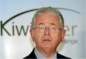  ??  ?? Sir Michael Cullen says KiwiSaver fees should fall.