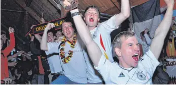  ?? FOTO: MULTER ?? Beim Public Viewing im Parkhaus Lindenstra­ße wollen die Fans wieder jubeln.