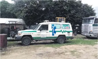  ?? ?? La ambulancia que sería entregada al Puesto de Salud de Paso de Patria, en un taller de Pilar.