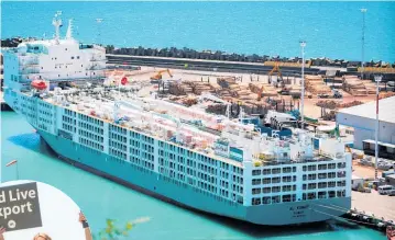  ?? Photos / NZME ?? The livestock ship Al Kuwait awaits its cargo at Napier Port.