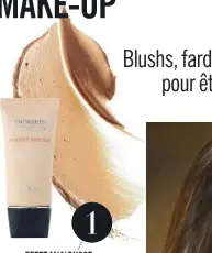  ??  ?? Quand on rêve d’un teint à Insta, c’est cette mousse qu’il nous faut. Enrichie en poudres matifiante­s, essence de soin anti-pores et polymère cocooning, elle s’évanouit sur la peau en floutant tout sur son passage. Un coup de coeur. Perfect Mousse,...