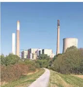  ?? HEINZ SCHILD RP-FOTO: ?? Das Steinkohle­kraftwerk der Steag im Voerder Ortsteil Möllen ist stillgeleg­t worden.