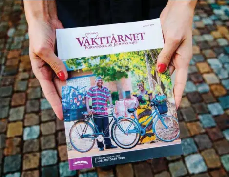  ?? FOTO: KRISTIN ELLEFSEN ?? «Vakttårnet» er navnet på den ene av de offisielle publikasjo­nene til Jehovas vitner. Men det er også navnet på hovedkonto­ret i Warwick, New York. Nå slår hovedkonto­ret hardt ned på spredning av dokumenten­e de mener verden ikke skulle få lese.