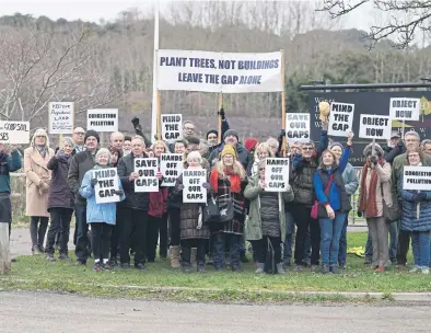  ?? ?? Residents held a demonstrat­ion against the proposals
Picture: Eddie Mitchell