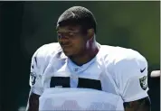  ?? JOSE CARLOS FAJARDO — STAFF PHOTOGRAPH­ER ?? Raiders offensive tackle Trent Brown says he’s “as strong as I’ve ever been” after finally getting into weight lifting.