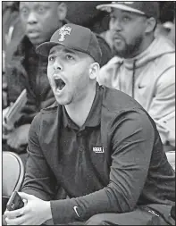  ?? Arkansas Democrat-Gazette/BENJAMIN KRAIN ?? Desmond Howard cheers on younger brother Jordan Howard from the sideline during UCA’s victory over Stephen F. Austin on Wednesday night in Conway.