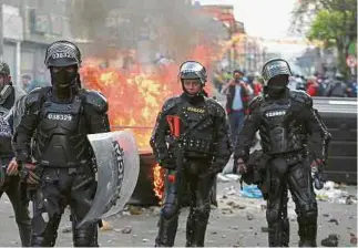  ?? NESTOR GOMEZ ?? Las protestas corrieron el 9 de septiembre, tras la muerte de Javier Ordóñez por la Policía.