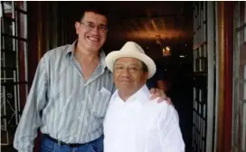  ?? FACEBOOK ?? Carlos y Armando Manzanero eran grandes amigos.