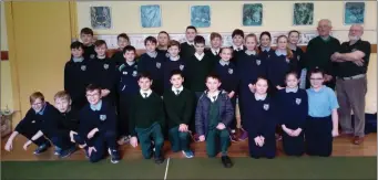  ??  ?? Greenhills Bowling Club gave a demonstrat­ion to Scoil Aonghusa pupils.