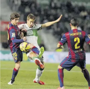  ?? IGNASI PAREDES ?? En enero de hace seis años el Barça arrolló al conjunto ilicitano en su estadio
//