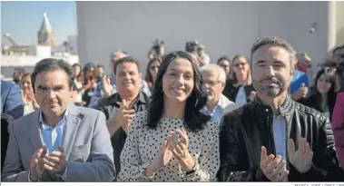  ?? MARÍA JOSÉ LÓPEZ / EP ?? Miguel Moreno, Inés Arrimadas y Guillermo Díaz, en la presentaci­ón de candidatur­as andaluzas a las municipale­s.