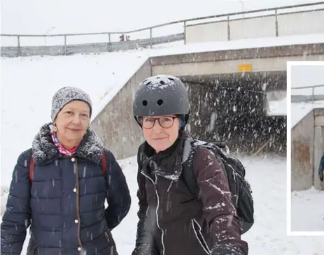  ?? FOTO: PRIVAT ?? TUNNEL. Eva Stenlund och Maria Tuvesson från Miljöparti­et vid den tunnel i korsningen Mälarvägen-Ekebovägen som riskerar att försvinna.