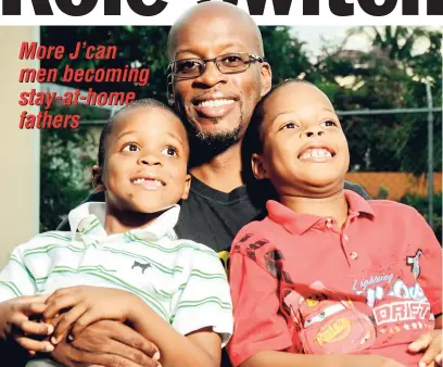  ??  ?? Charles Hyatt Jr (centre) with his sons Charles (right) and Daniel.