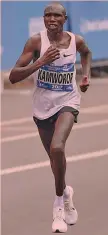  ?? AFP ?? Geoffrey Kamworor, 25 anni, all’arrivo dell’edizione 2017