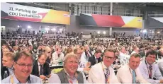  ?? FOTO: CDU ?? Die Delegierte­n aus dem Kreis Viersen: Peter Fischer, Uwe Schummer, Stefan Berger, Michael Aach und Marcus Optendrenk (von links).