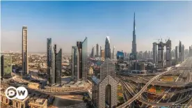  ??  ?? Skyline von Dubai, Teil der Vereinigte­n Arabischen Emirate