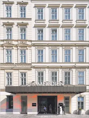  ?? [ Rupert Steiner ] ?? Das Le Meridien wird nunmehr nicht mehr von der Ringstraße, sondern von der Seite betreten. Aber das ist großes Kino.